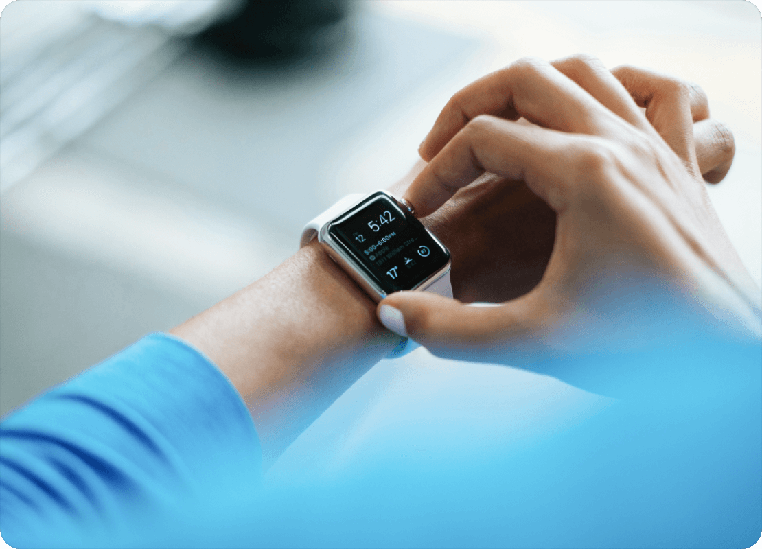 タッチパネル式の腕時計